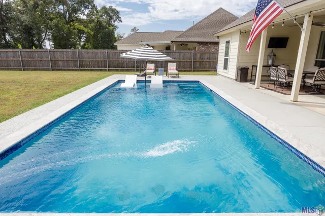 $310,000 | 4850 Pointe Prospect Drive, Oscar, LA 70762