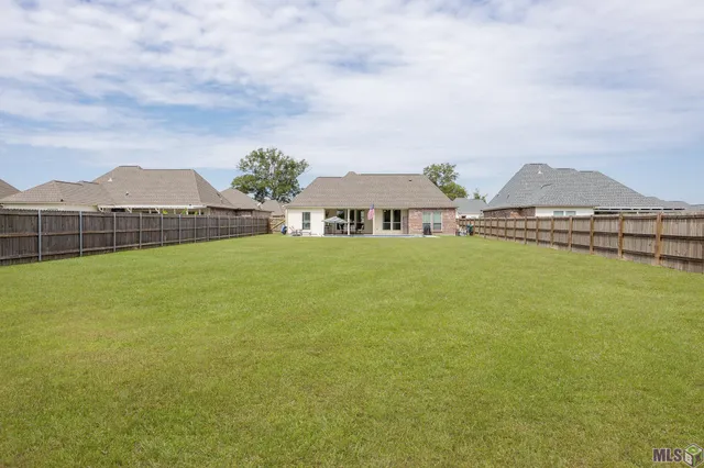 $310,000 | 4850 Pointe Prospect Drive, Oscar, LA 70762