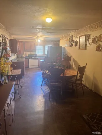 $65,000 | 115 West Tom Brown Street, Charleston, MO 63834