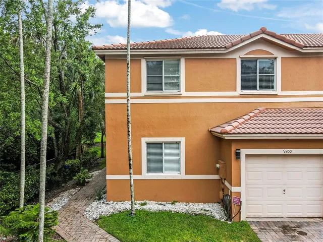 $3,750 | 9800 Northwest 19th Place, Sunrise, FL 33322