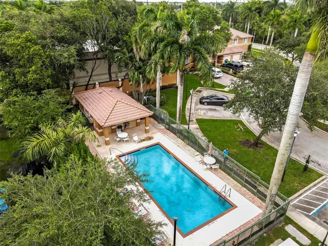 $3,750 | 9800 Northwest 19th Place, Sunrise, FL 33322