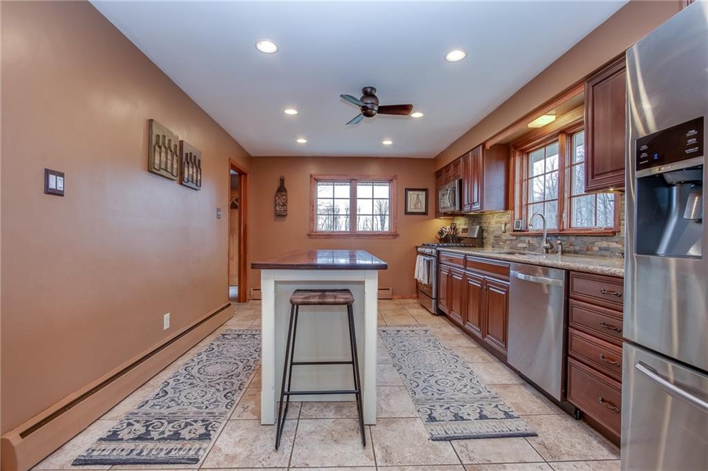 139 Park Road Beaver Falls, PA 15010 - Photo 4 of 15 Gallery Image 4