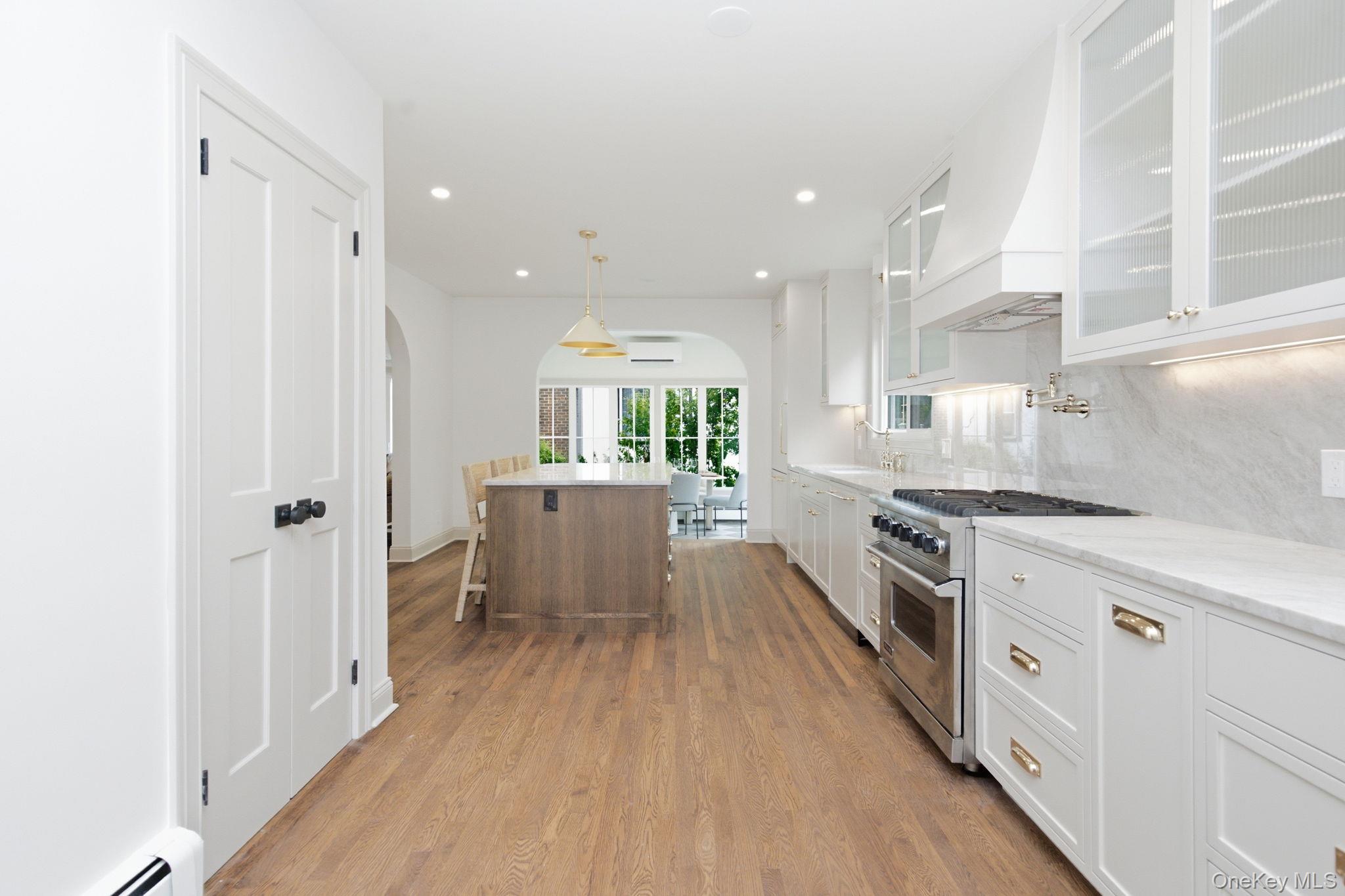 444 Milton Road Rye, NY 10580 - Photo 9 of 33