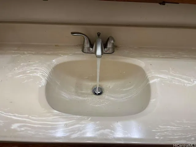 $198,000 | 1550 Wilder Avenue, Unit 1304, Honolulu, HI 96822