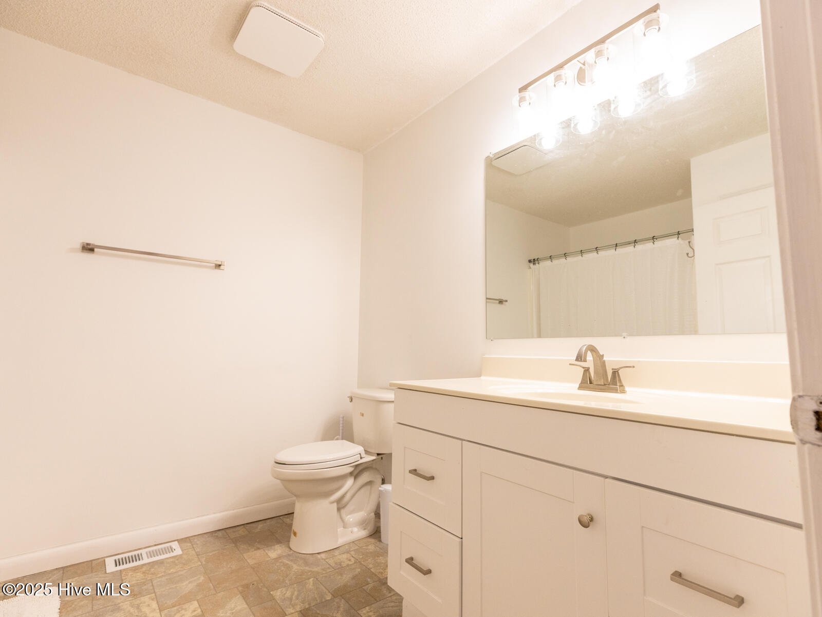 1309 Corbett Street Wilmington, NC 28401 - Photo 17 of 25 ilm-6739