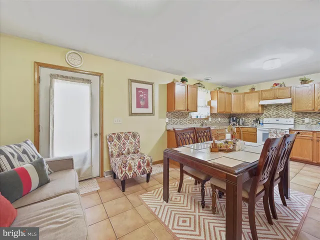 $307,900 | 1123 Ashton Drive, Shippensburg, PA 17257