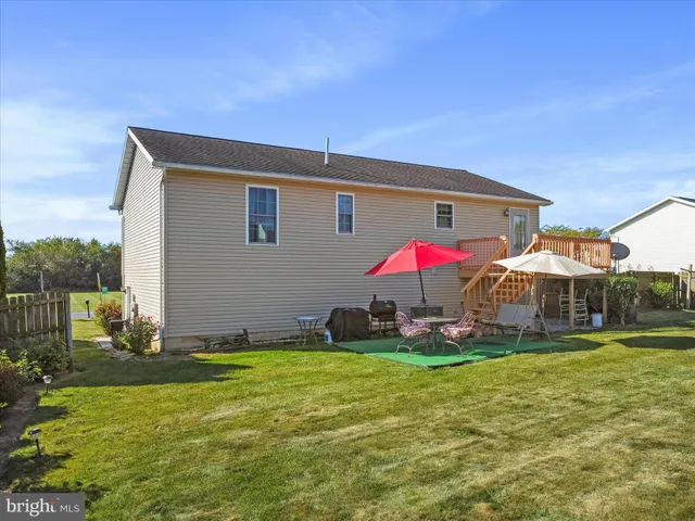 $307,900 | 1123 Ashton Drive, Shippensburg, PA 17257