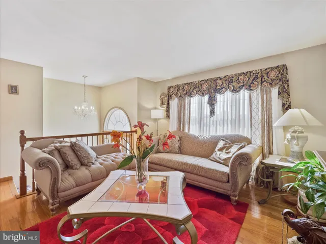 $307,900 | 1123 Ashton Drive, Shippensburg, PA 17257