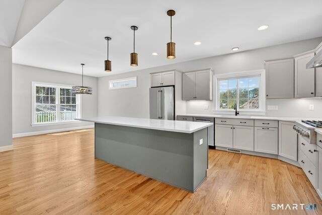 56 Liberty Lane Enfield, CT 06082 - Photo 9 of 36
