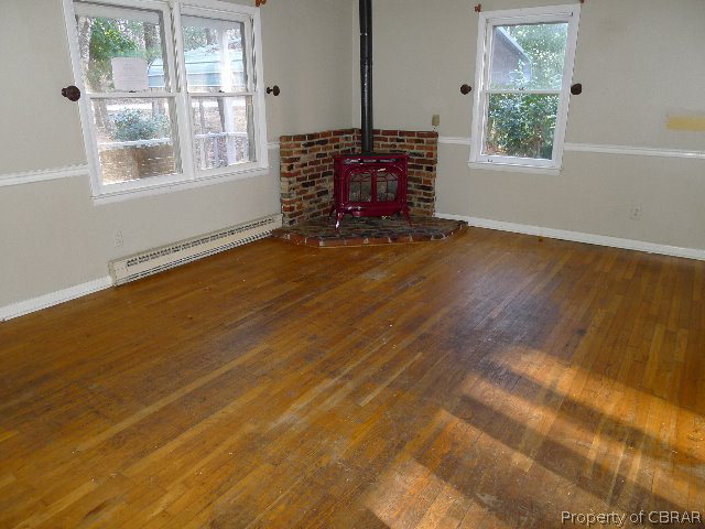 8679 Marlfield Road Gloucester, VA 23061 - Photo 3 of 9