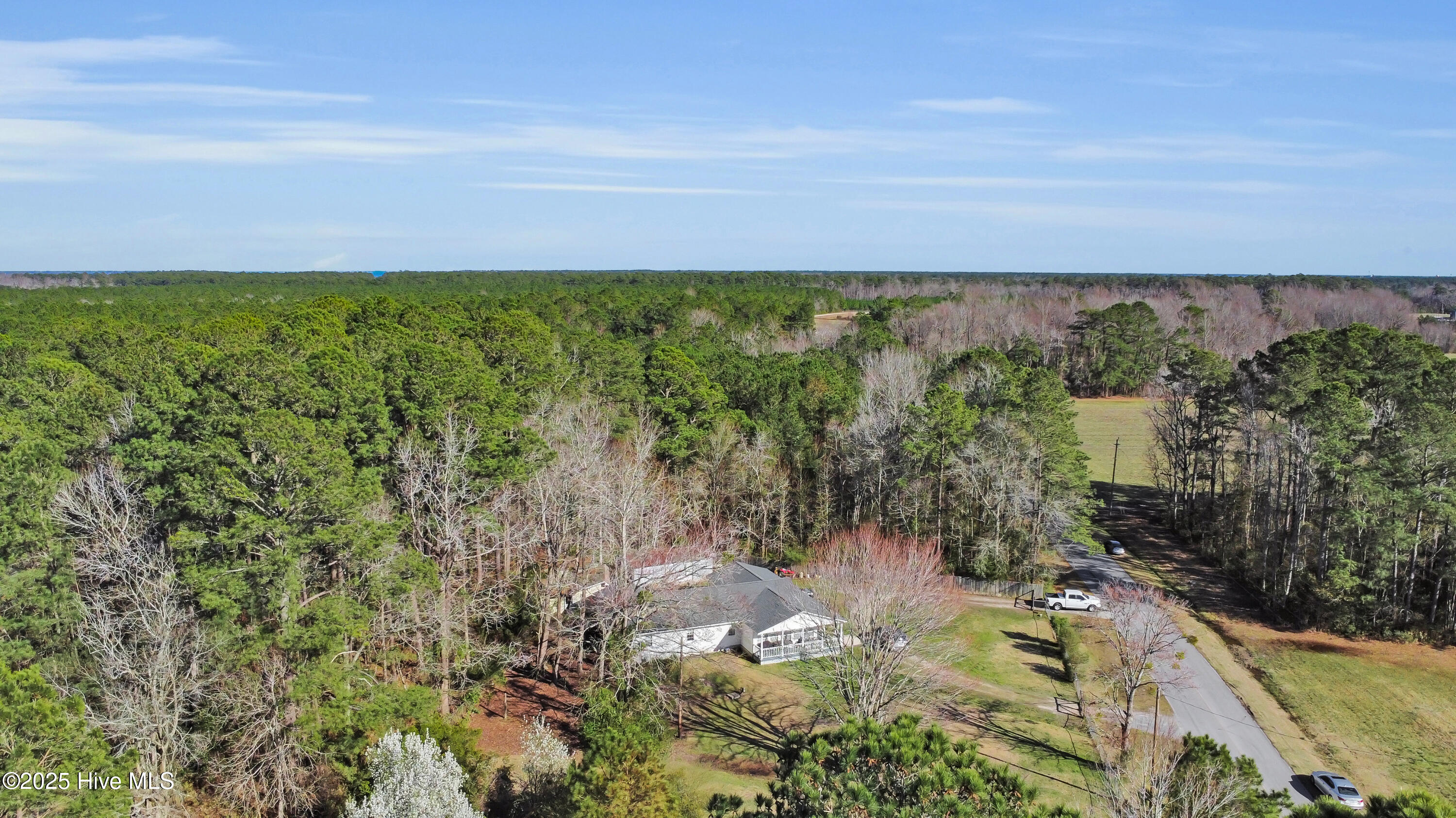 365 Lewis Farm Road New Bern, NC 28560 - Photo 6 of 27 5 (15) (1)