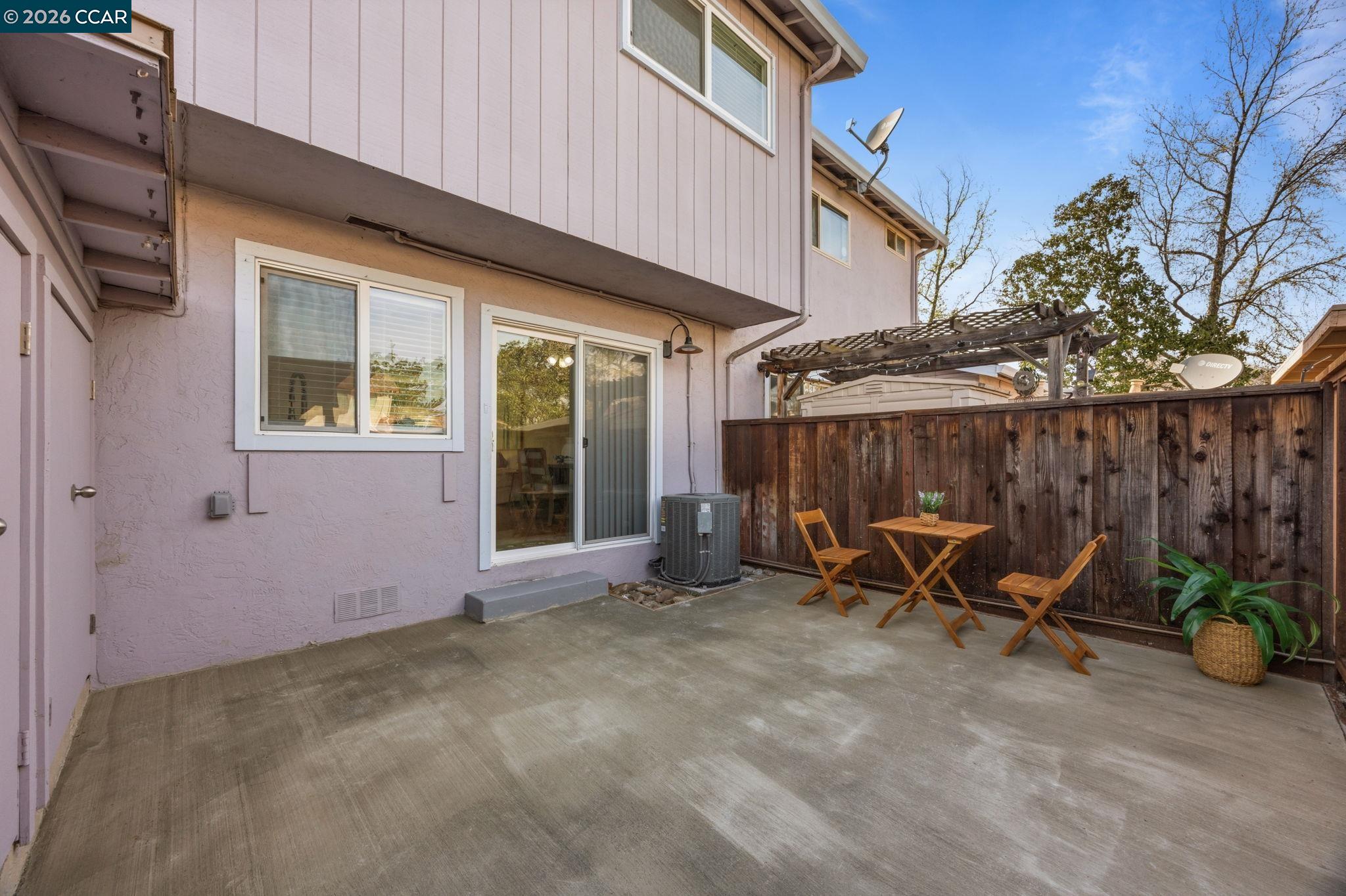 3828 Willow Pass Road, Unit D Concord, CA 94519 - Photo 14 of 15