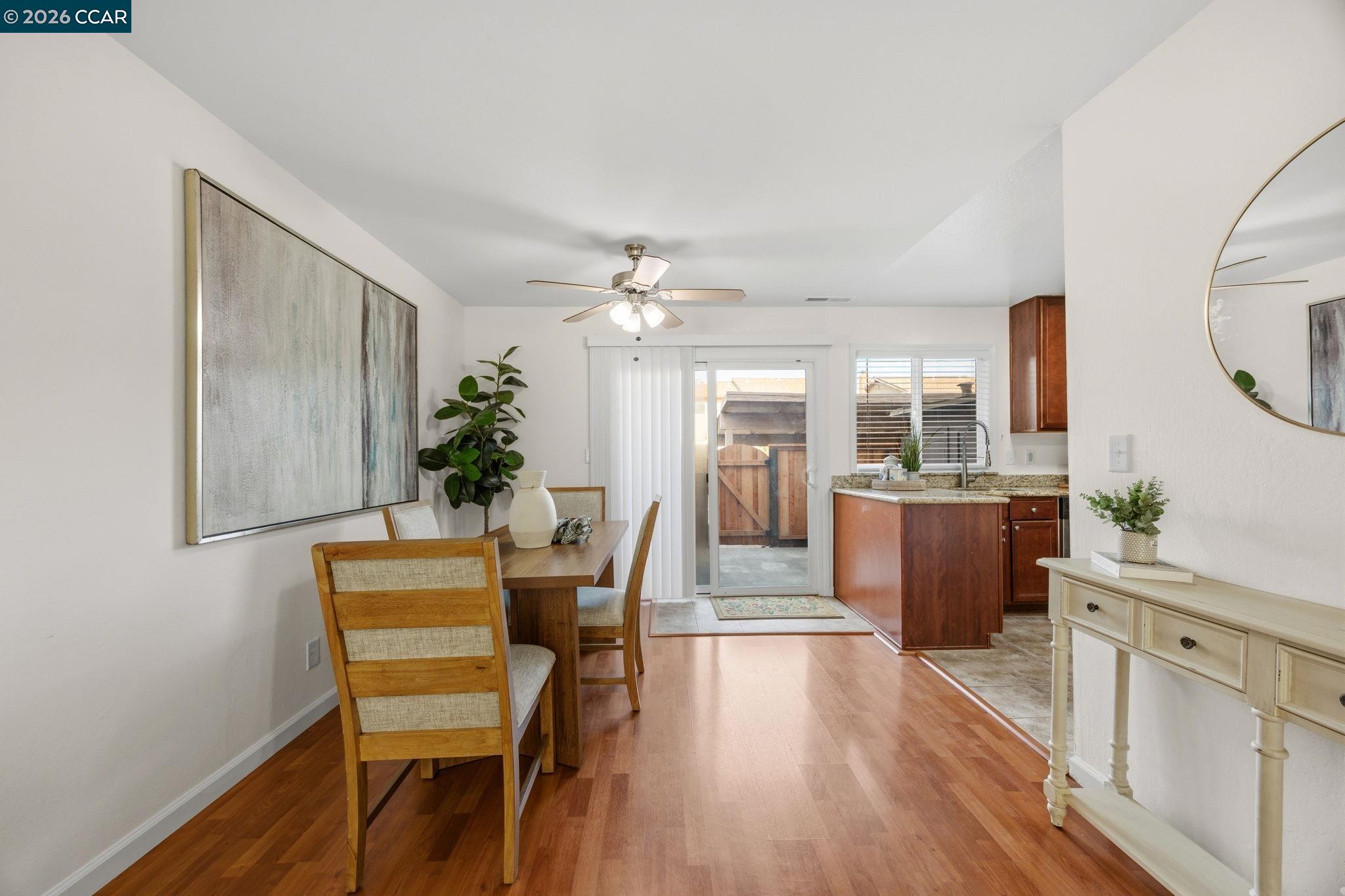 3828 Willow Pass Road, Unit D Concord, CA 94519 - Photo 4 of 15