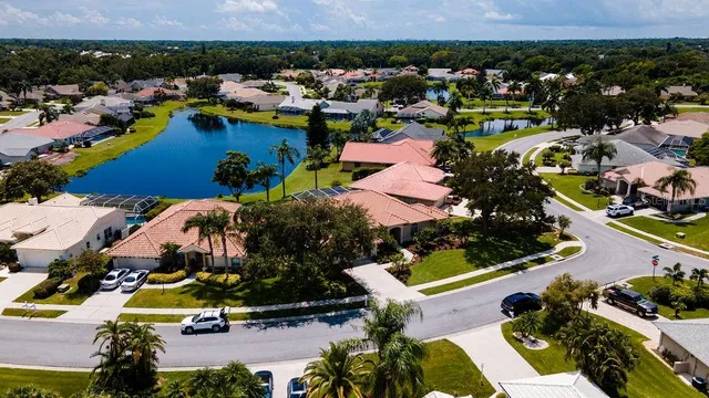 $599,900 | 5897 Carriage Drive, Sarasota, FL 34243