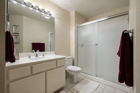 a view of a garden with an trees