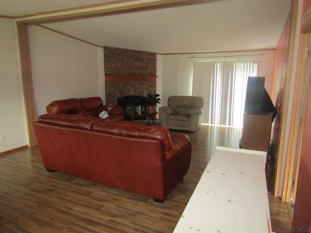 521 Williams Street Confluence, PA 15424 - Photo 10 of 39