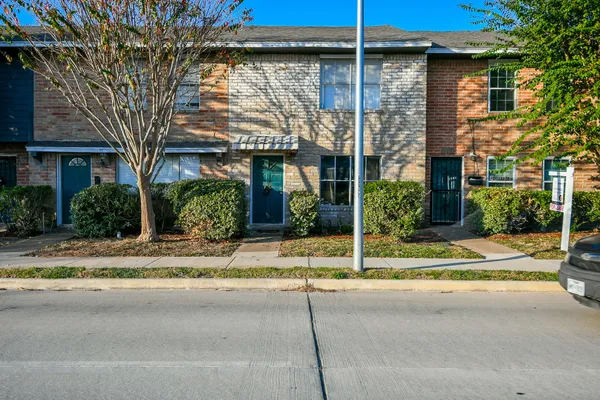 $70,000 | 7851 Fuqua Street, Houston, TX 77075