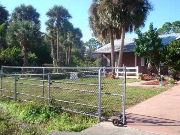 376 Southwest Germany, Unit 36 Palm Bay, FL 32908 - Photo 1 of 9 Primary Photo