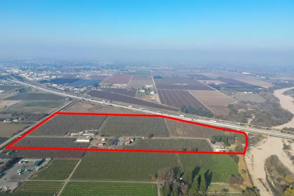 $3,600,000 | 1710 Ave 388, Kingsburg, CA 93631