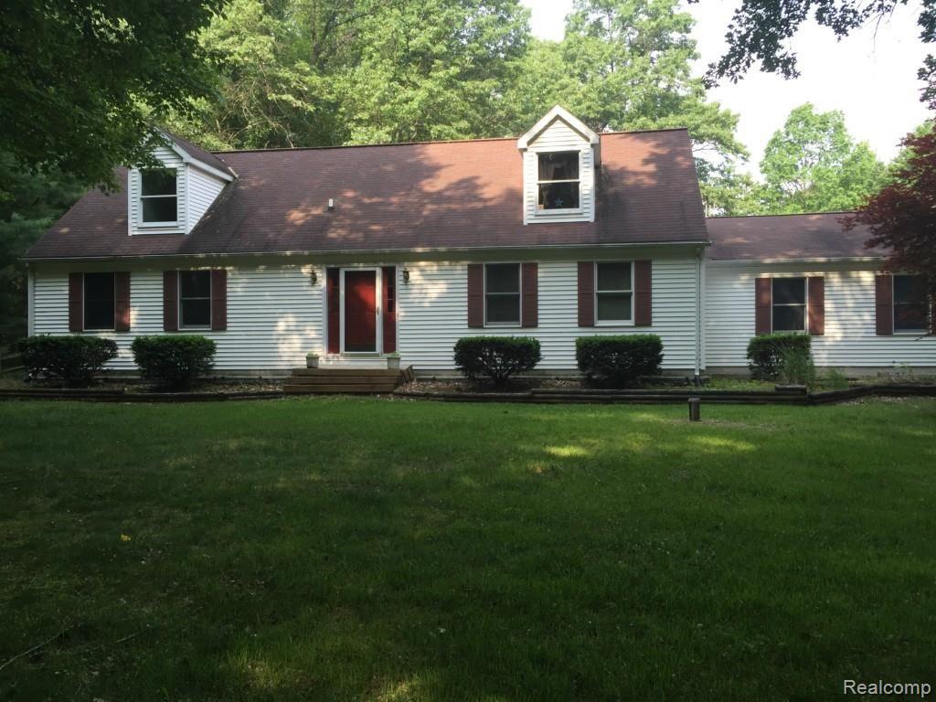 9235 Crabb Road Temperance, MI 48182 - Photo 1 of 18