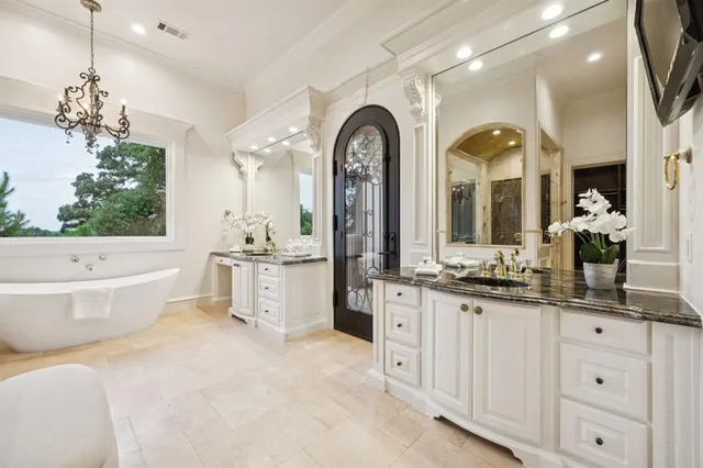 $7,988,600 | 1900 Shady Oaks Drive, Southlake, TX 76092