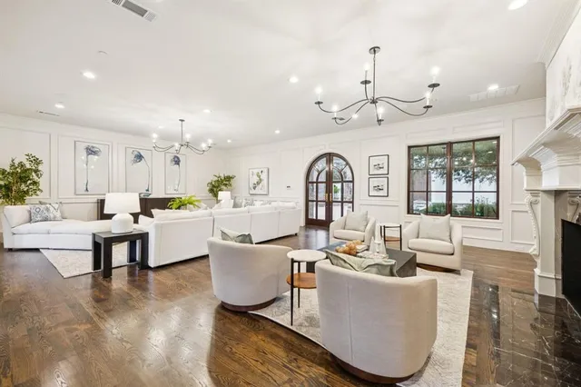 $7,988,600 | 1900 Shady Oaks Drive, Southlake, TX 76092