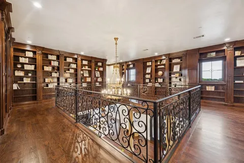 $7,988,600 | 1900 Shady Oaks Drive, Southlake, TX 76092