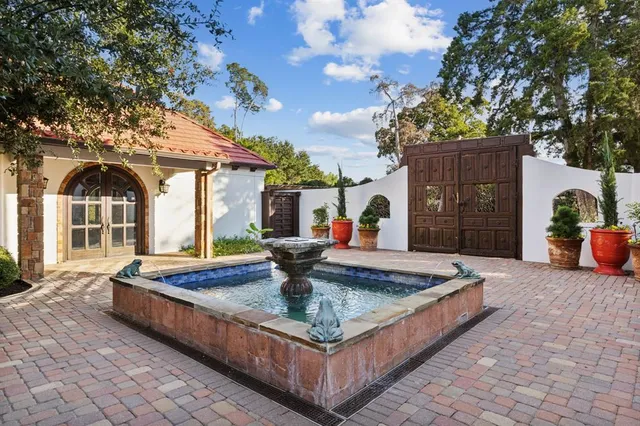 $7,988,600 | 1900 Shady Oaks Drive, Southlake, TX 76092