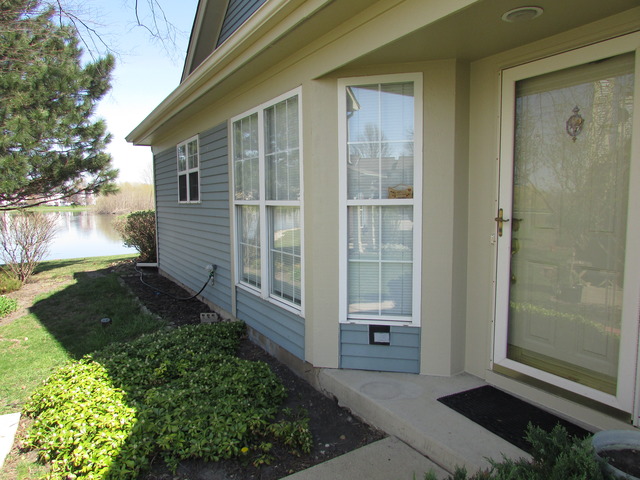 1100 Coldspring Road Elgin, IL 60120 - Photo 3 of 17