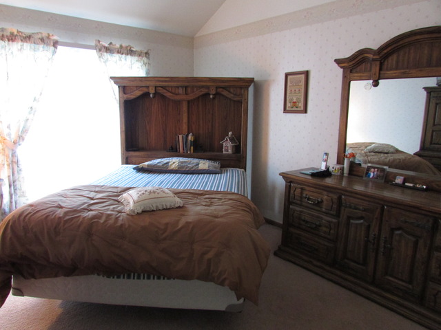 1100 Coldspring Road Elgin, IL 60120 - Photo 8 of 17