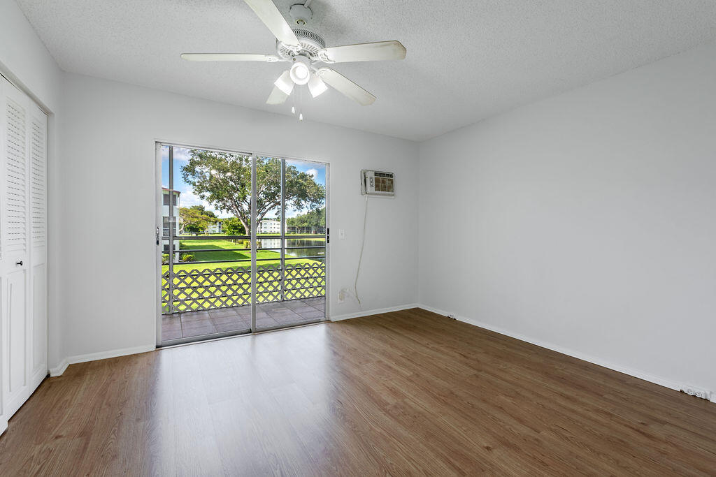 568 Fanshaw North, Unit 568 Boca Raton, FL 33434 - Photo 12 of 41 568FanshawN.BocaRaton-19