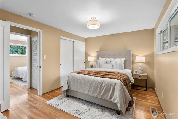 $1,300,000 | 16010 Southeast 5th Street, Bellevue, WA 98008