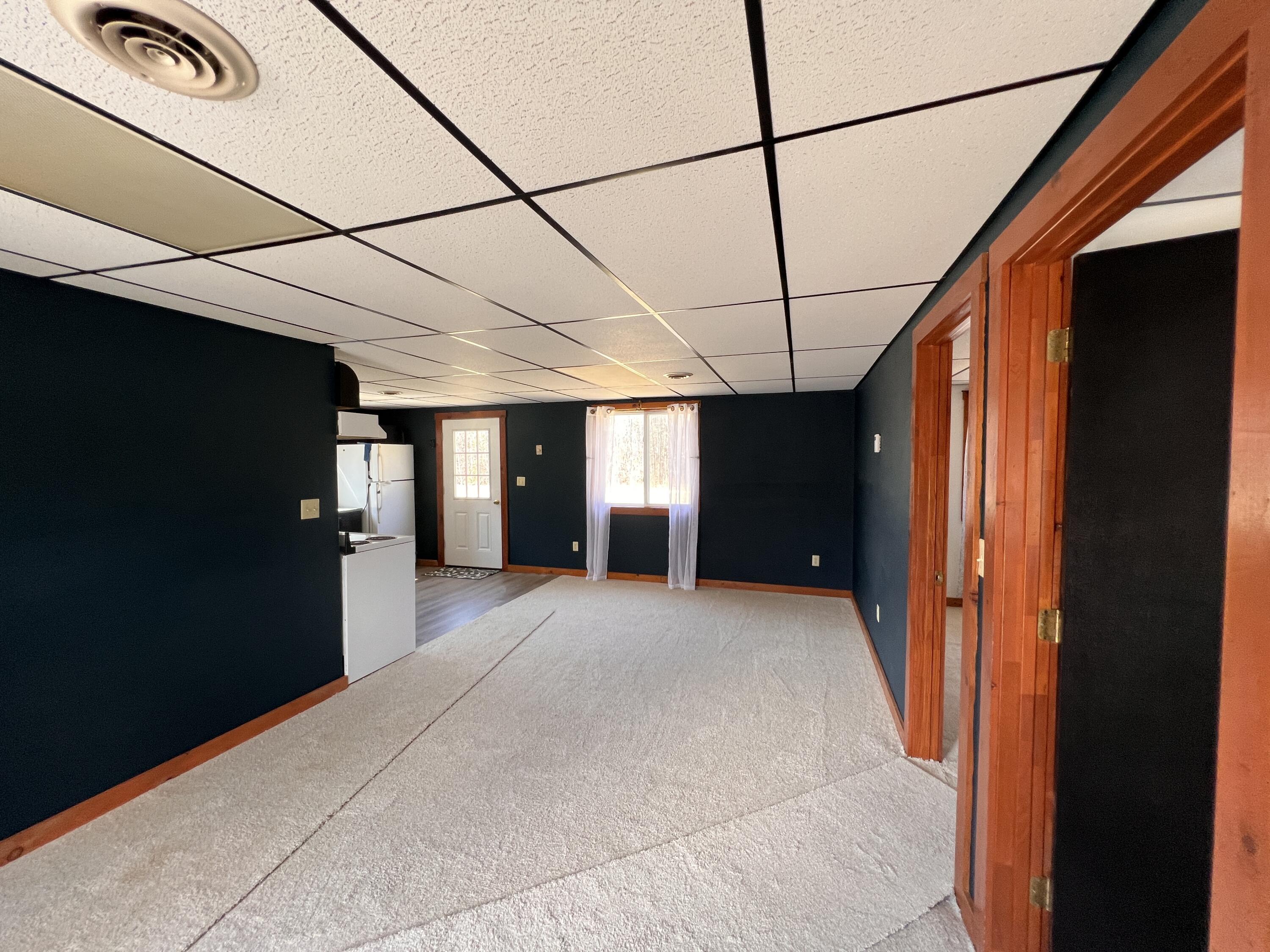 408 Bog Road Hermon, ME 04401 - Photo 4 of 21 Living Room / Dining Rom