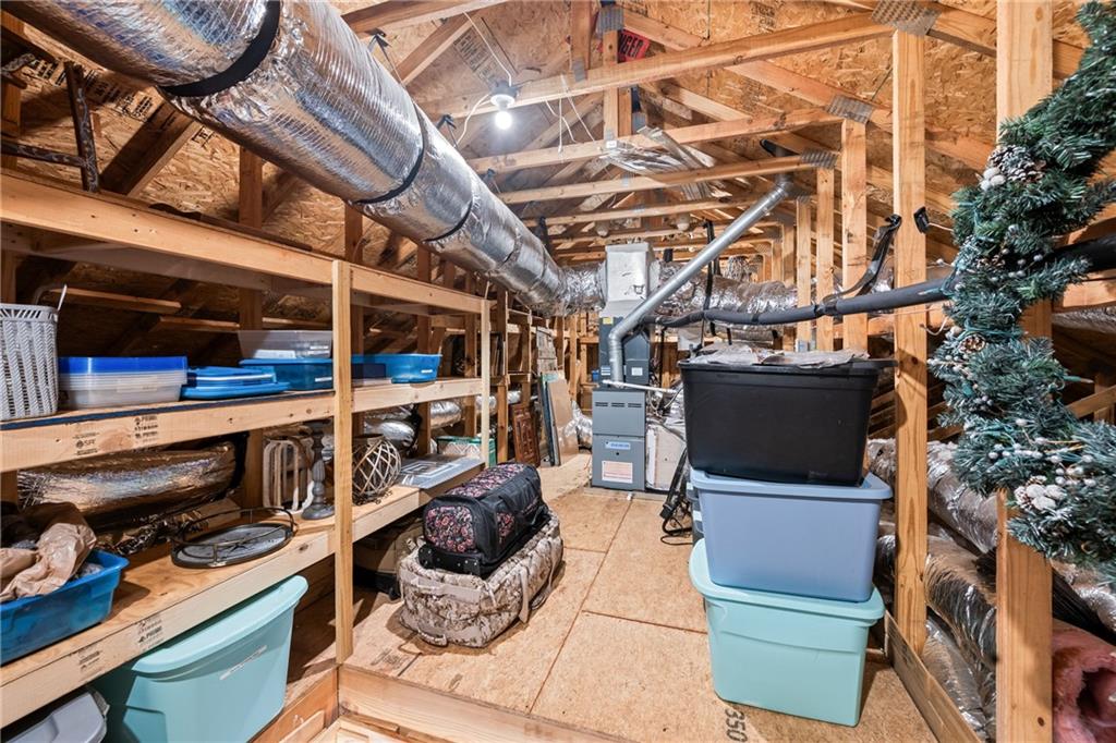 555 Evergreen Way Jefferson, GA 30549 - Photo 47 of 69 a view of living room with furniture and a flat screen tv