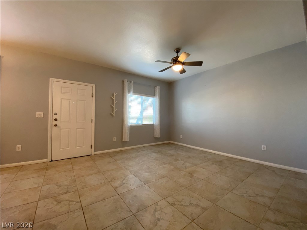 7701 West Robindale Road, Unit 151 Las Vegas, NV 89113 - Photo 4 of 24