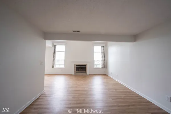 $2,200 | 3822 Limelight Lane, Whitestown, IN 46075