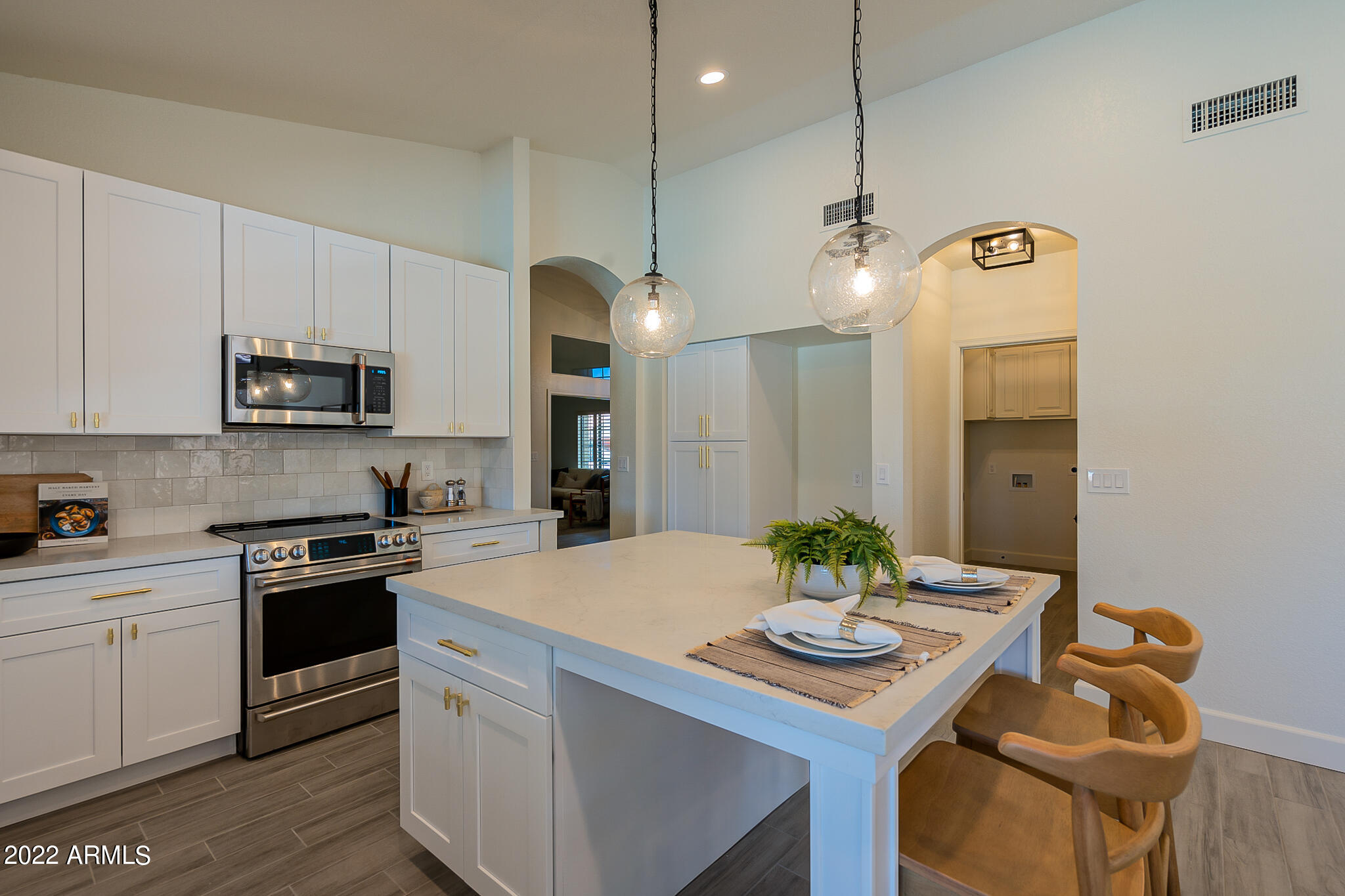 650 South Bay Drive Gilbert, AZ 85233 - Photo 12 of 40 Bay-22