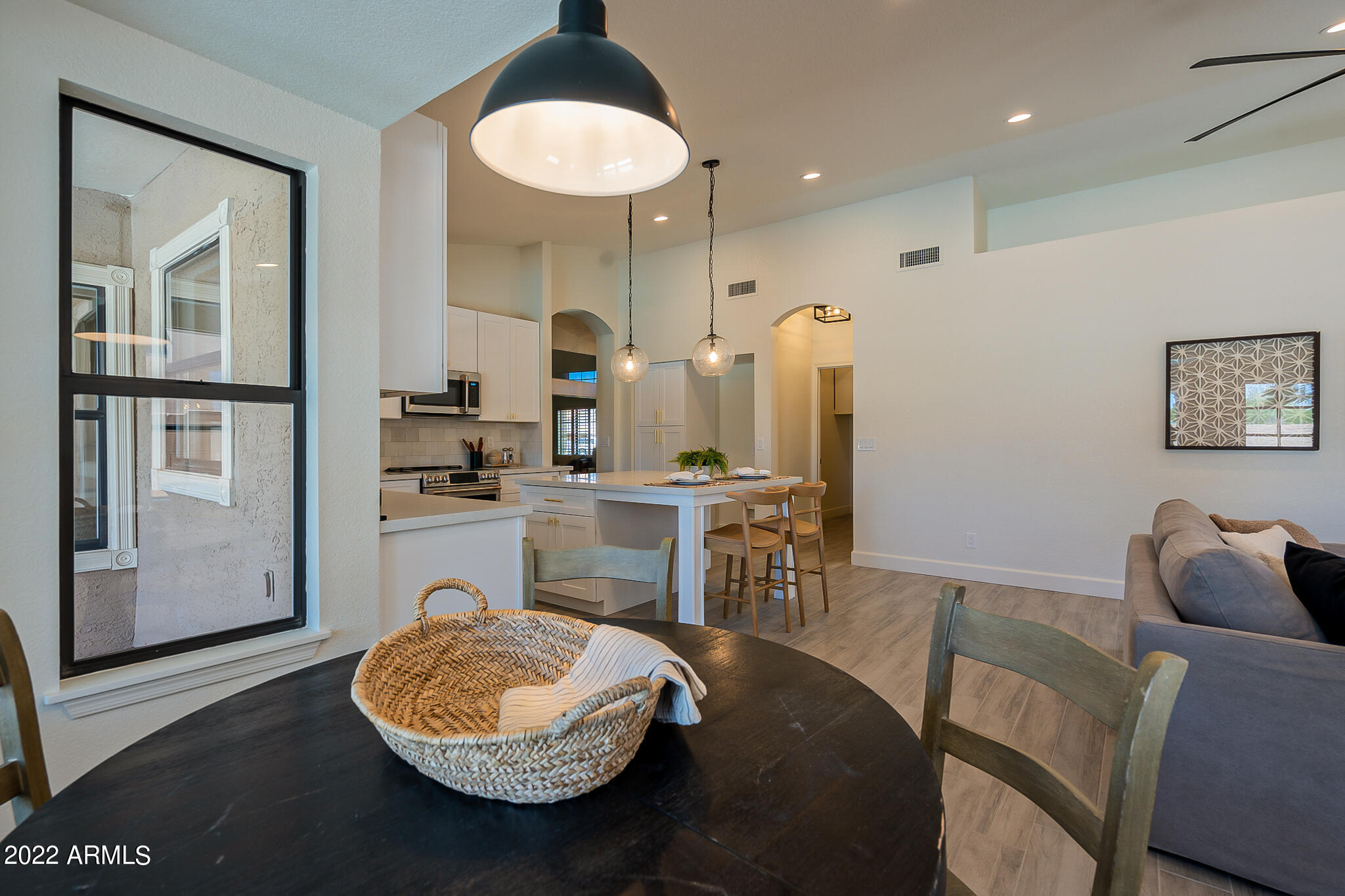 650 South Bay Drive Gilbert, AZ 85233 - Photo 16 of 40 Bay-16