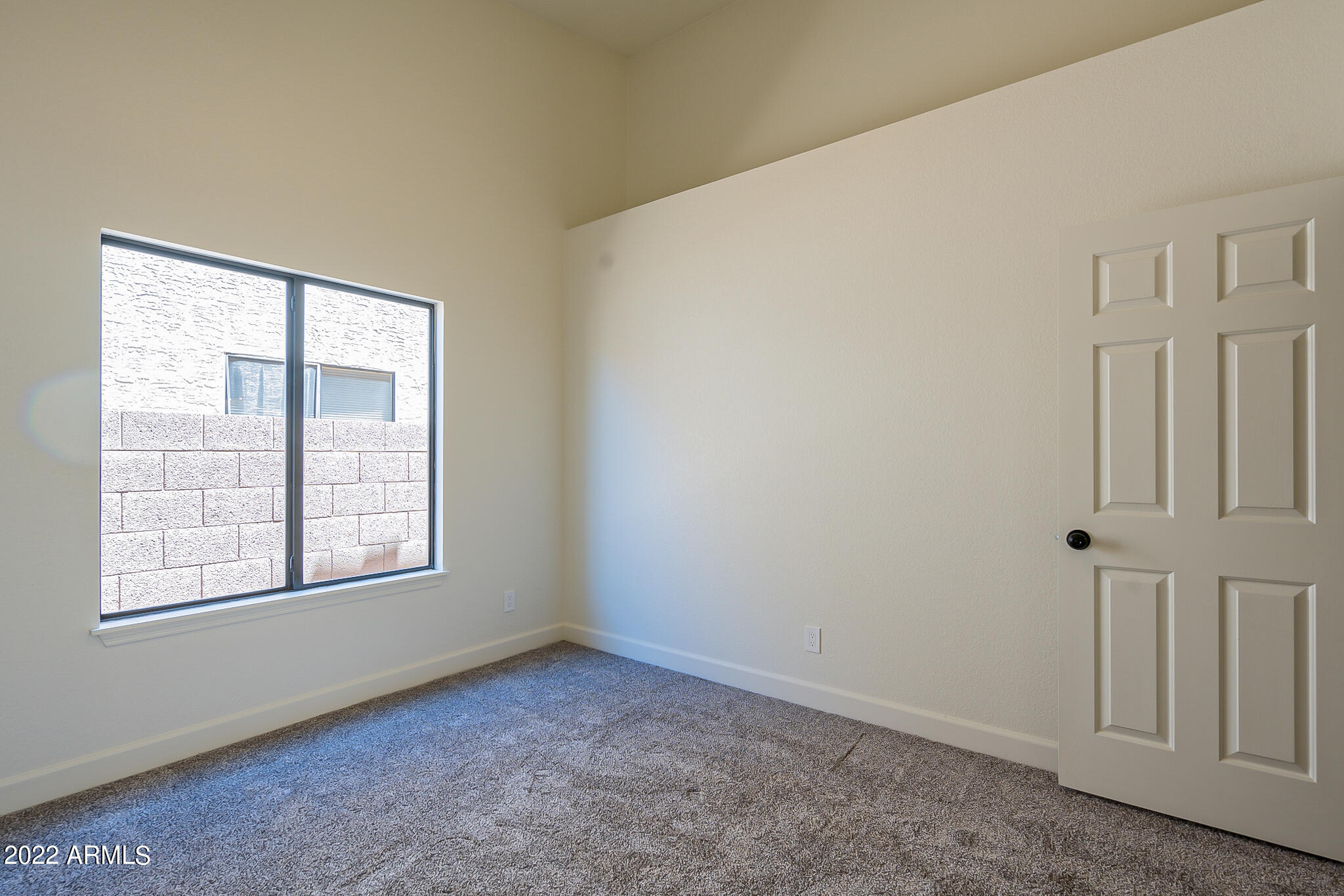 650 South Bay Drive Gilbert, AZ 85233 - Photo 27 of 40 Bedroom 2