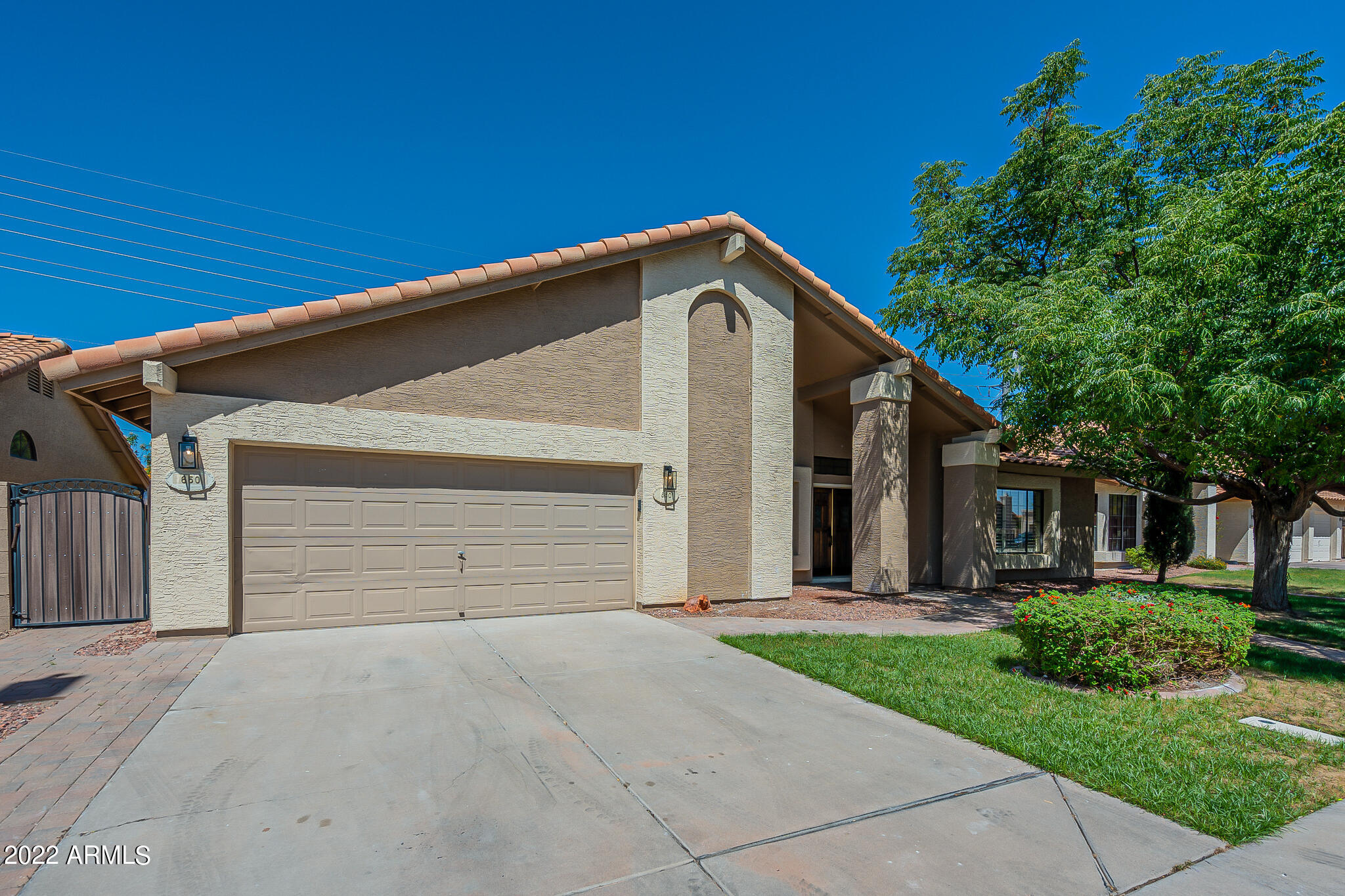650 South Bay Drive Gilbert, AZ 85233 - Photo 3 of 40 Bay-1