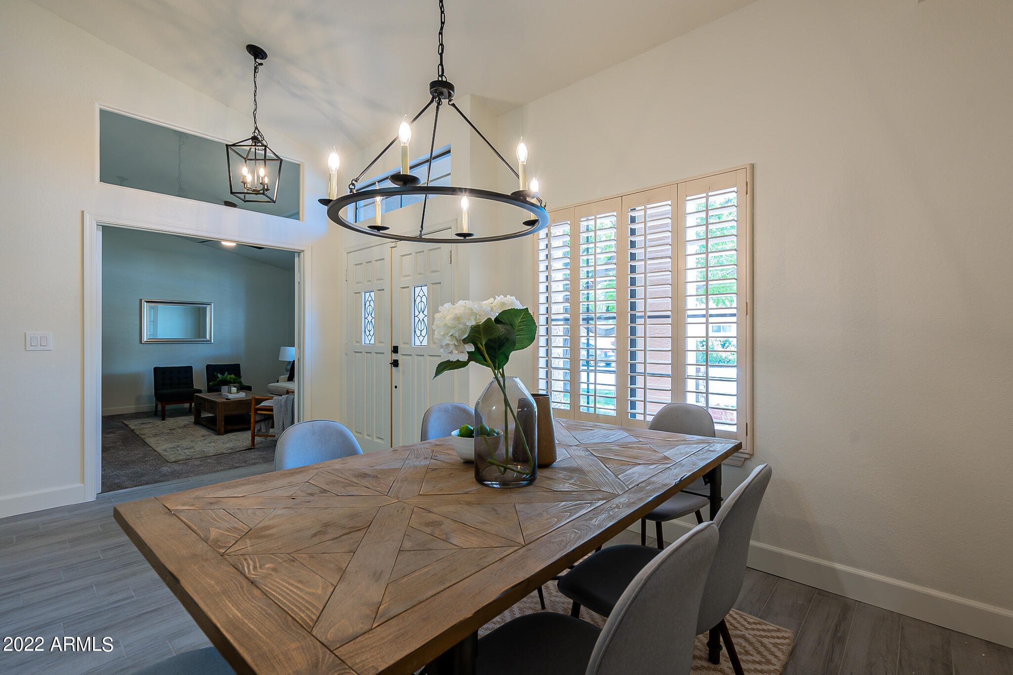 650 South Bay Drive Gilbert, AZ 85233 - Photo 10 of 40 Formal Dining Area