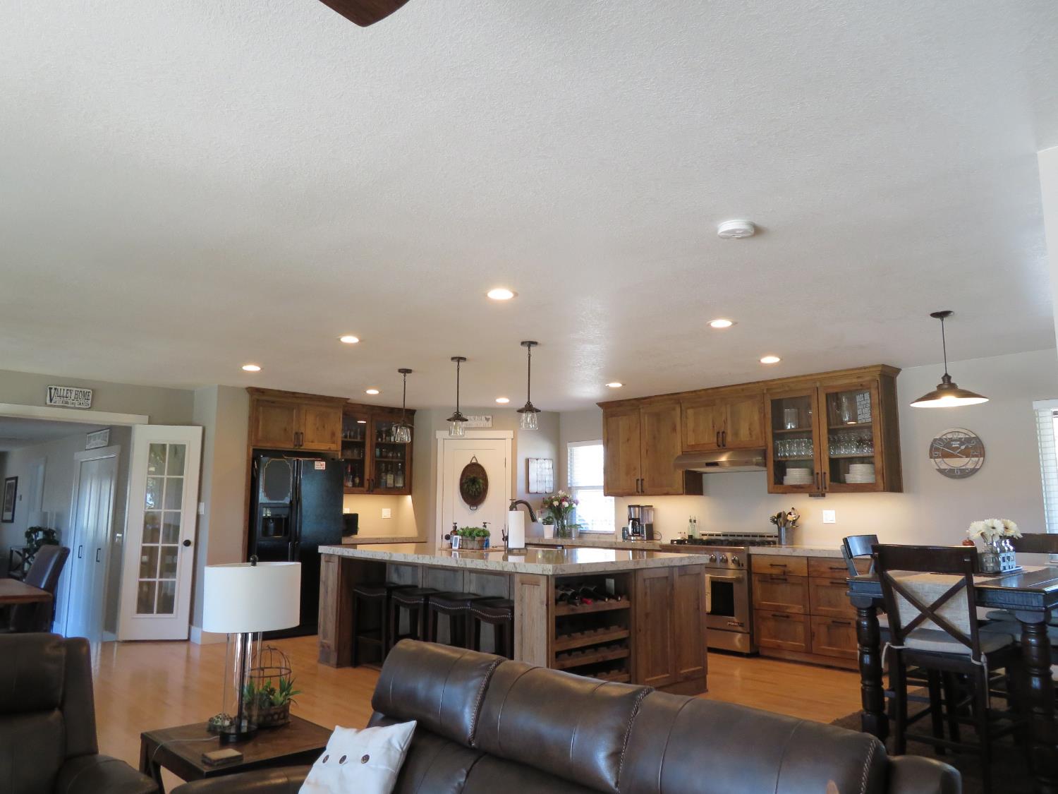 4900 Pleasant Valley Road Oakdale, CA 95361 - Photo 16 of 72