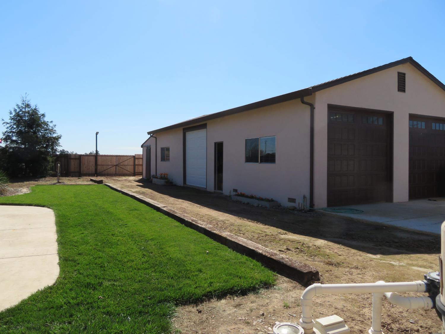 4900 Pleasant Valley Road Oakdale, CA 95361 - Photo 65 of 72