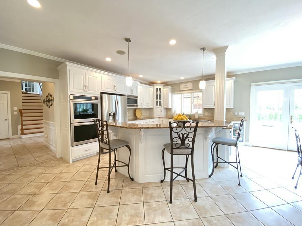 7 Travis Road Shrewsbury, MA 01545 - Photo 10 of 42 Gallery Image 10