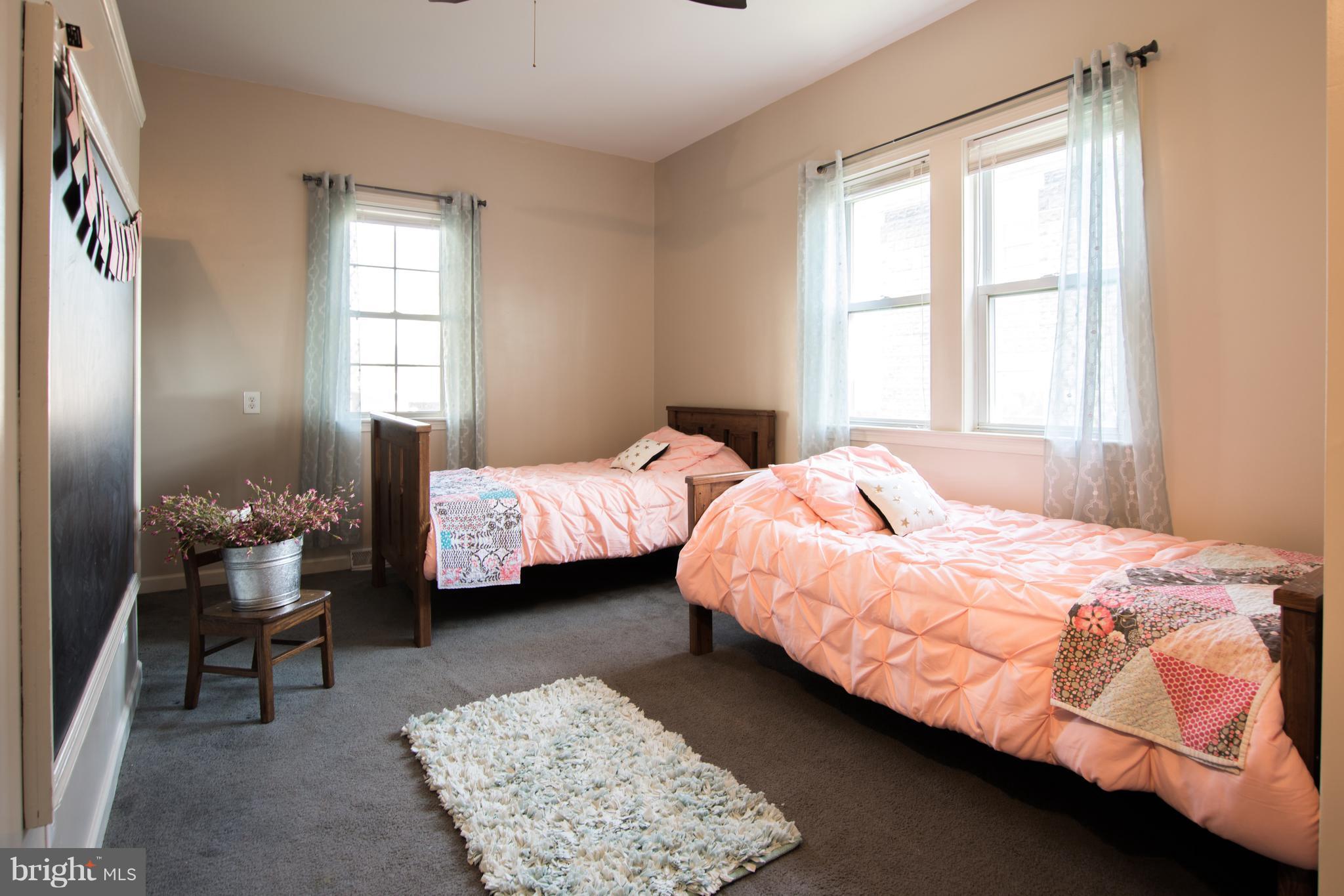 413 Ridge Avenue Hagerstown, MD 21740 - Photo 13 of 18 Bedroom