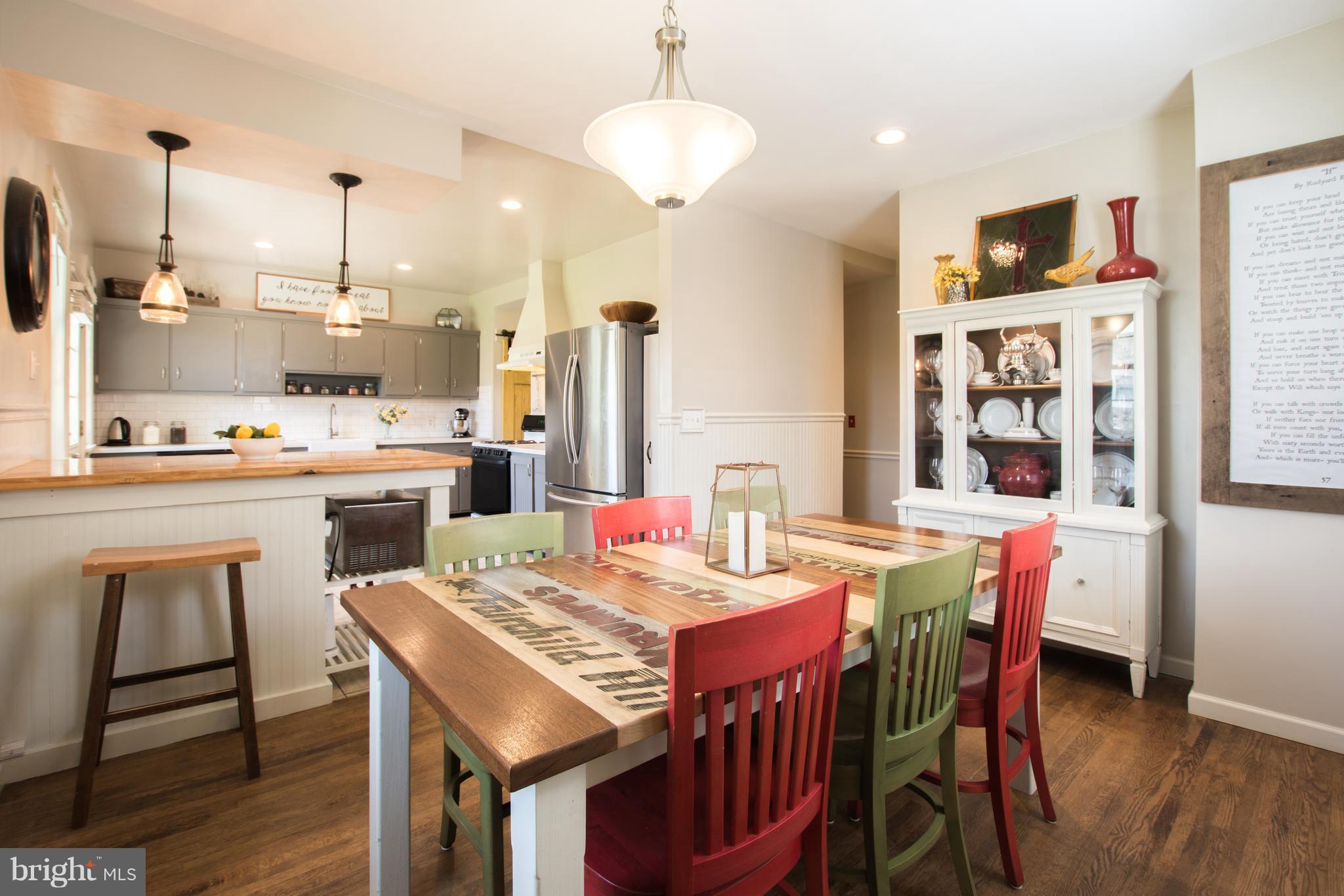 413 Ridge Avenue Hagerstown, MD 21740 - Photo 9 of 18 The layout is awesome