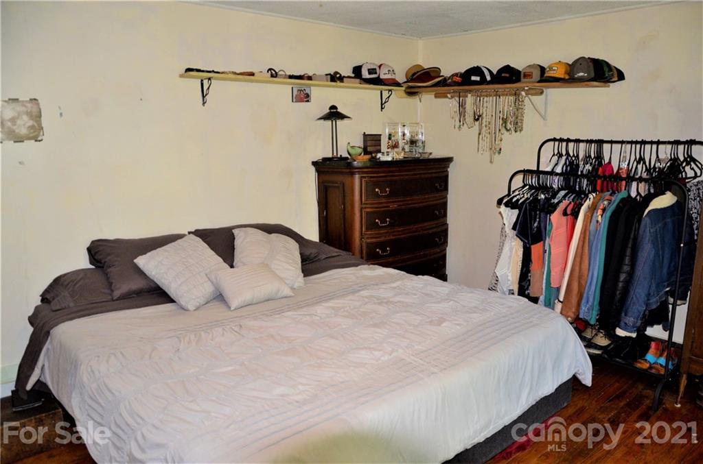 30 Brookshire Rd Number 2 Leicester, NC 28748 - Photo 14 of 41 Gallery Image 14
