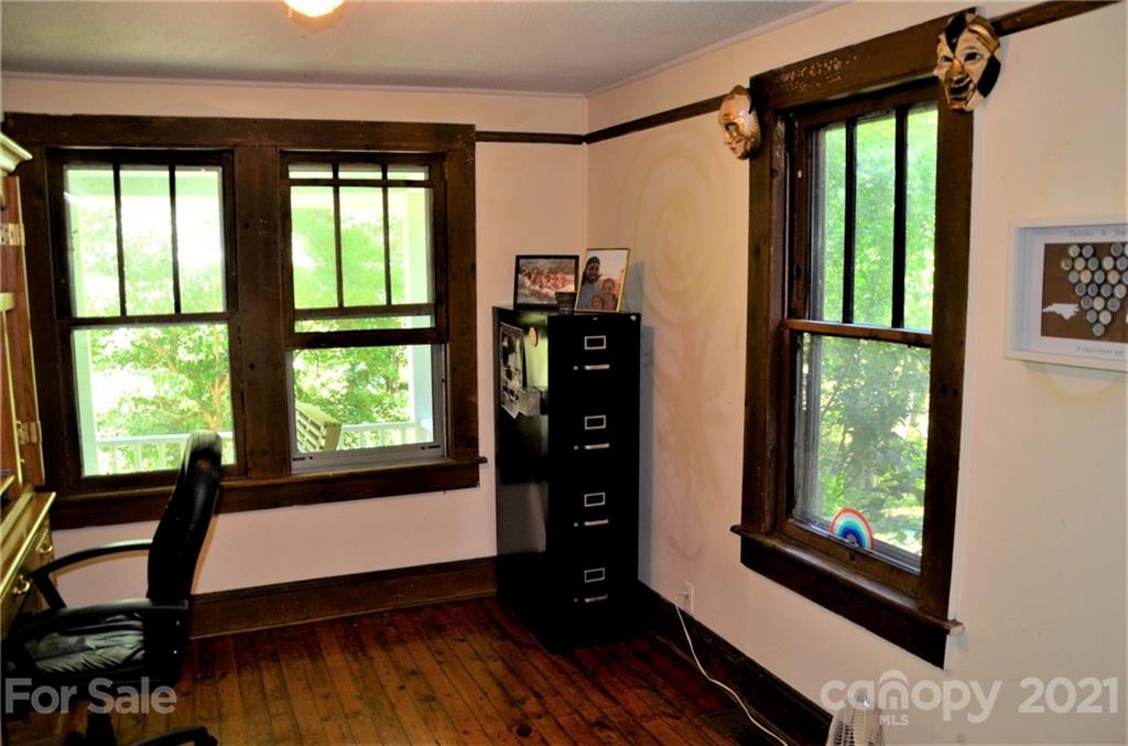 30 Brookshire Rd Number 2 Leicester, NC 28748 - Photo 16 of 41 Gallery Image 16