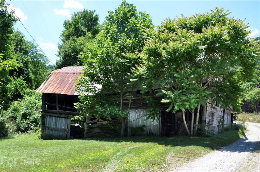 30 Brookshire Rd Number 2 Leicester, NC 28748 - Photo 38 of 41 Gallery Image 38