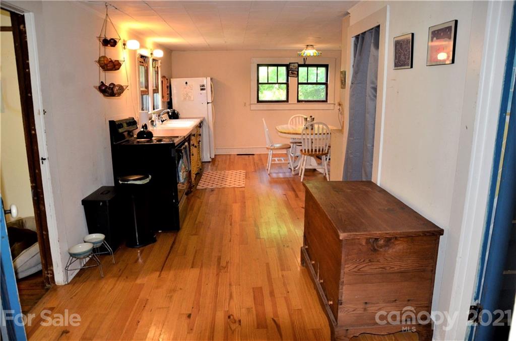 30 Brookshire Rd Number 2 Leicester, NC 28748 - Photo 6 of 41 Gallery Image 6